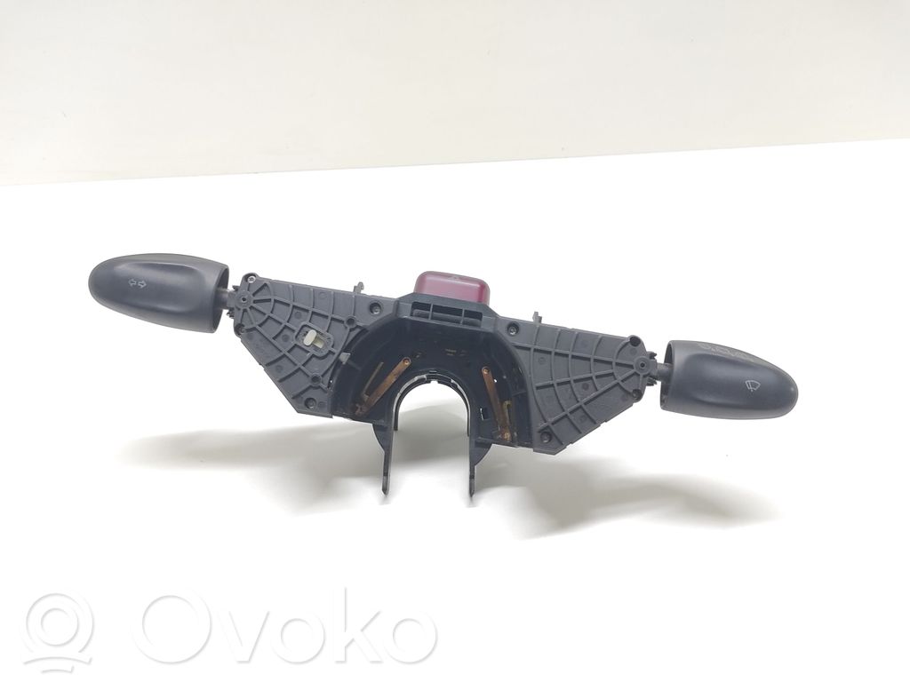 Rokturu komplekts   7M0953503F