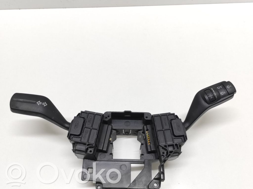 Ford Focus Commodo, commande essuie-glace/phare 