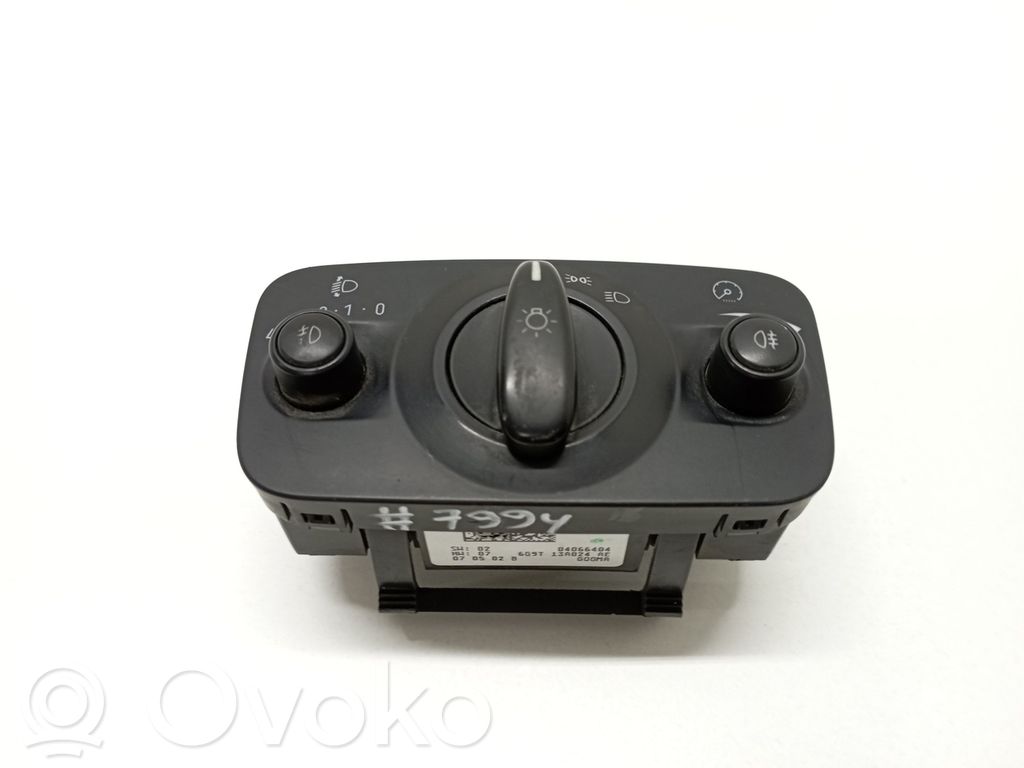 Light switch   04066404,6G9T13A024