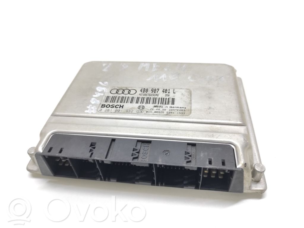 Audi A6 S6 C5 4B Variklio valdymo blokas 