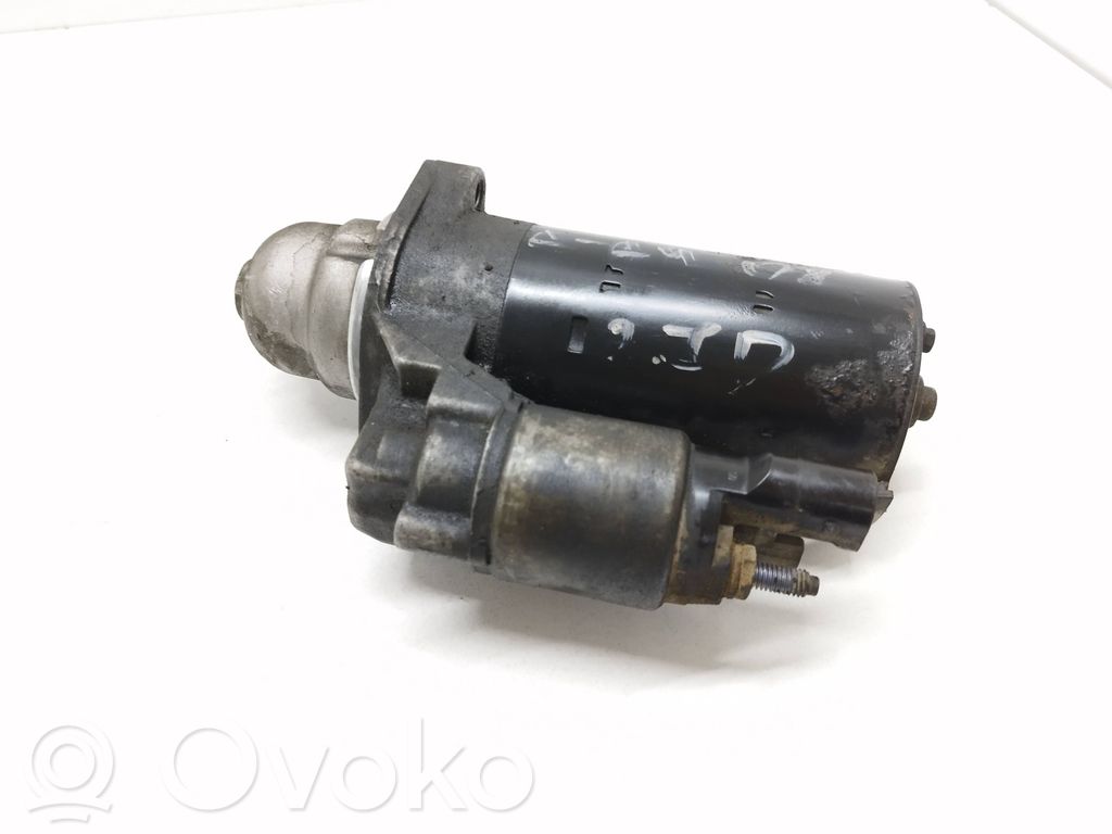 Audi A4 S4 B7 8E 8H Starteris 
