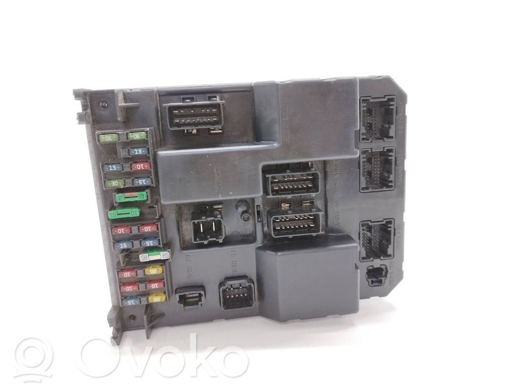 Peugeot 307 Comfort/convenience module 