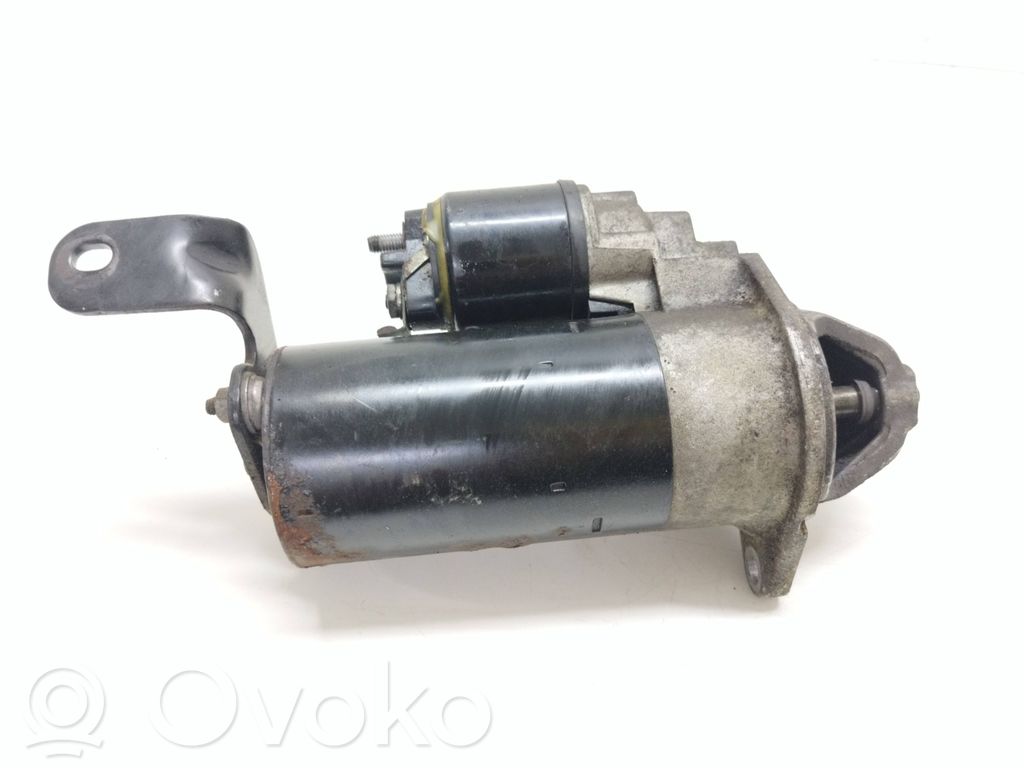 Opel Zafira A Starter motor 