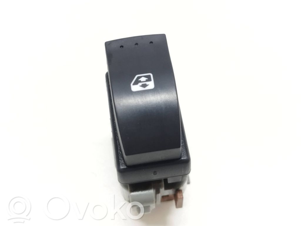 Renault Espace IV Electric window control switch 