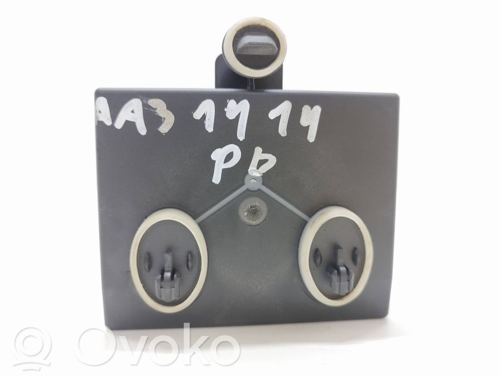Unidad de control/módulo de la puerta   5Q0959592E,5Q0959592B