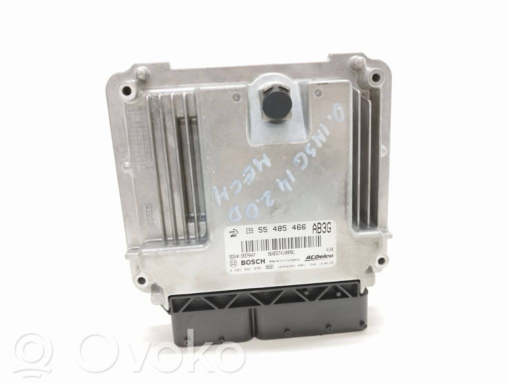 Opel Insignia A Engine control unit/module 