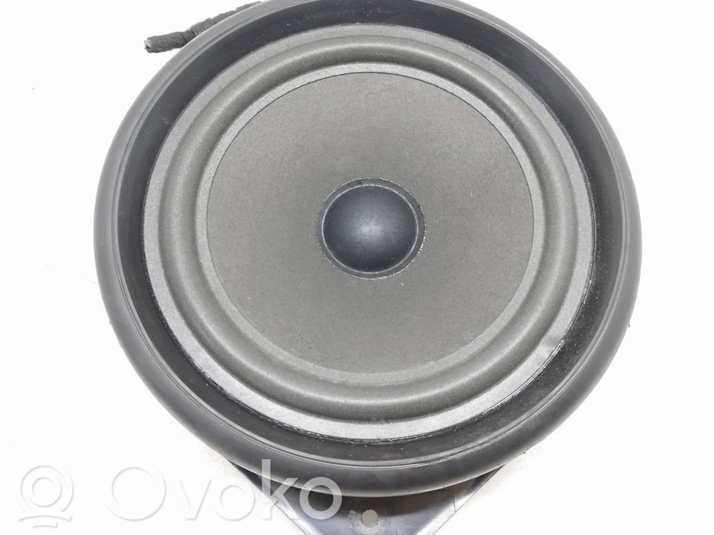Altavoz de la puerta trasera   8E0035411,4295125,4910410300