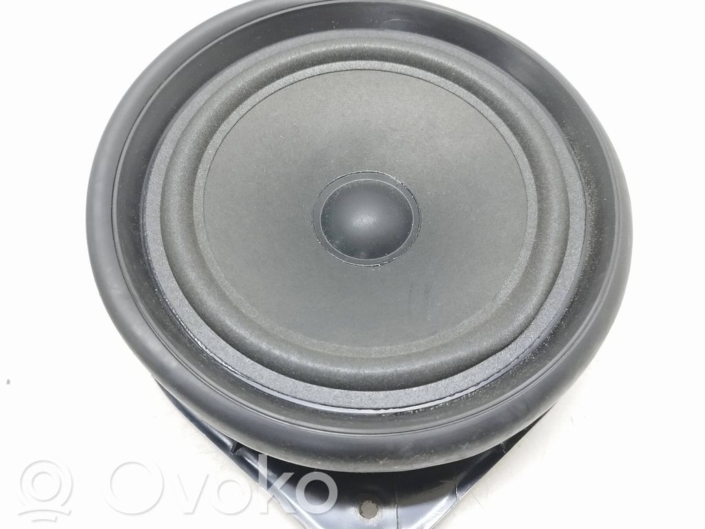 Altavoz de la puerta trasera   8E0035411,4910410300