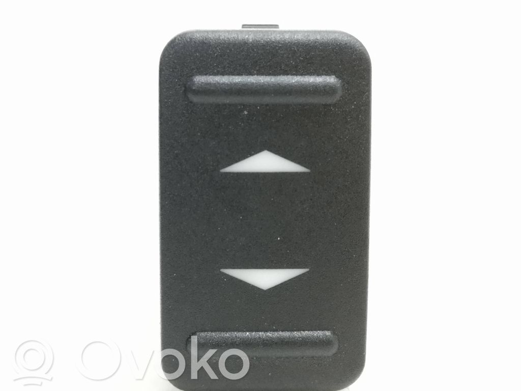 Ford Mondeo MK IV Przyciski szyb 