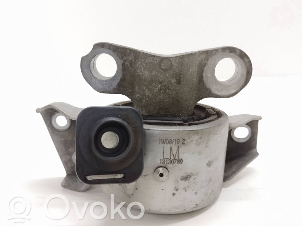 Engine mount bracket   468646740,13130739
