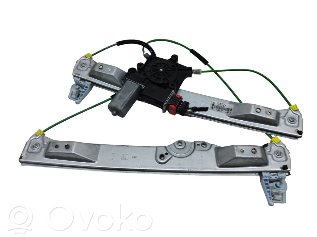 Opel Corsa E Front door window regulator with motor 