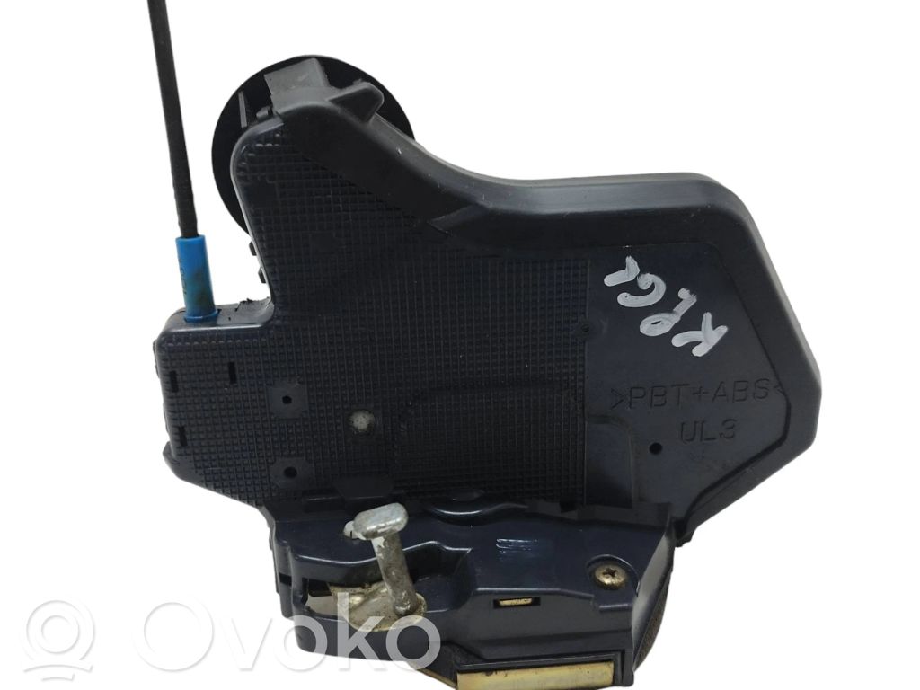 Toyota Avensis T250 Rear door lock 