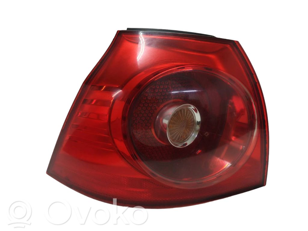 Lampa tylna   1K6945095E,028490102A,00715449