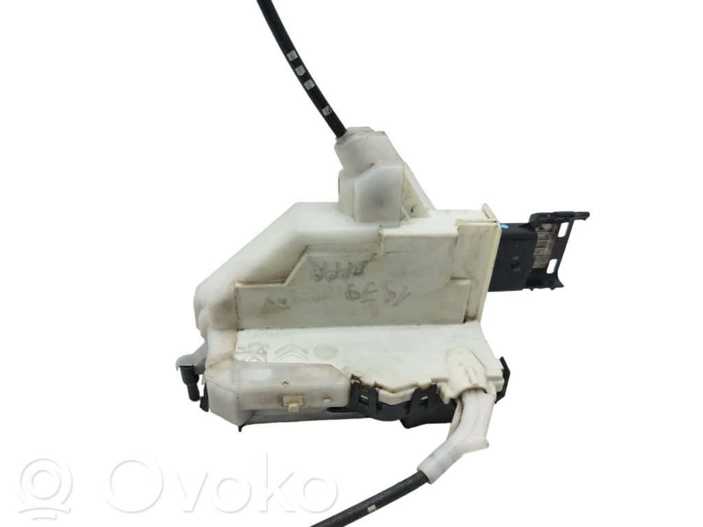 Citroen C3 Front door lock 