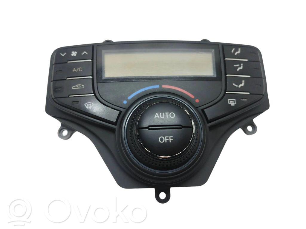 Hyundai i30 Climate control unit 