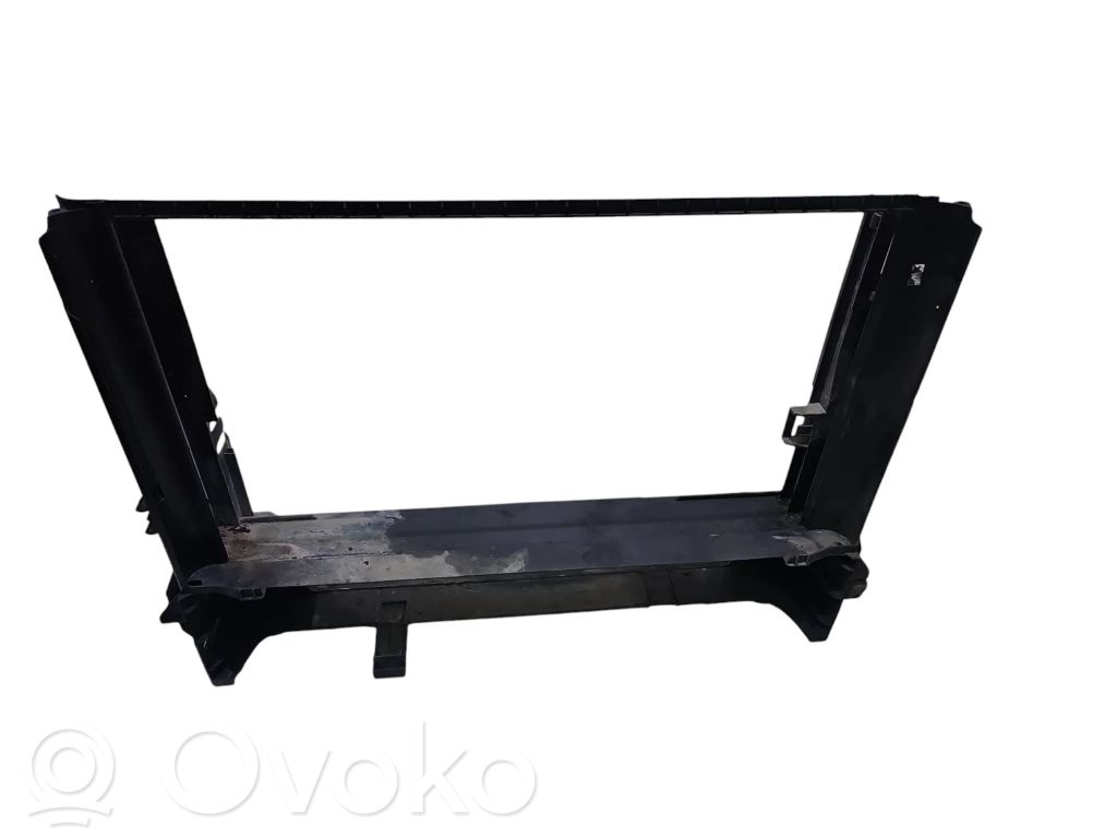 BMW 7 E65 E66 Radiator cooling fan shroud 