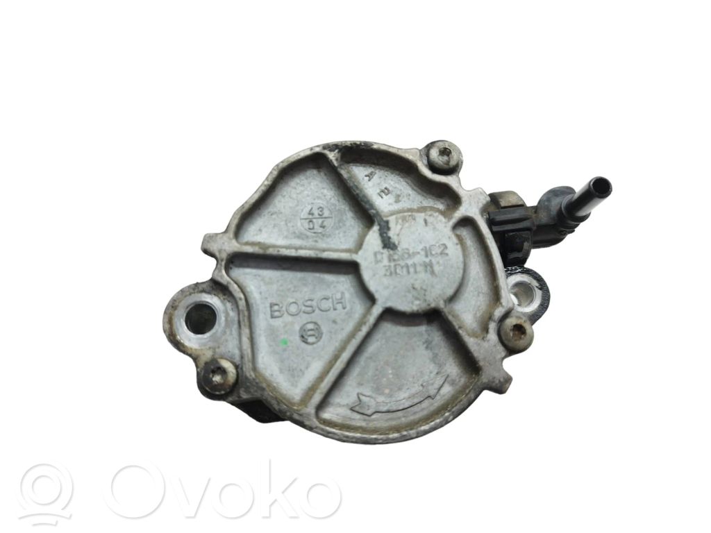 Vacuum pump   D1561C2