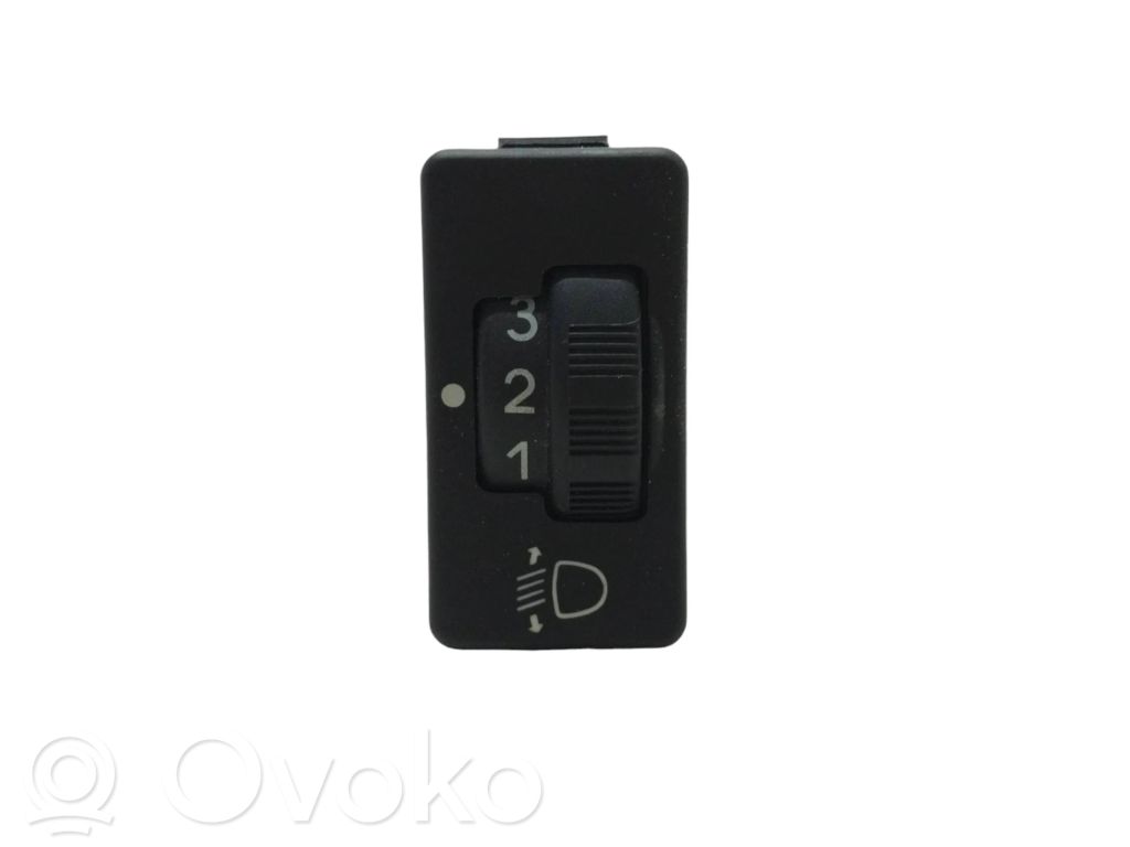 Przycisk / Pokrętło regulacji świateł   M30350