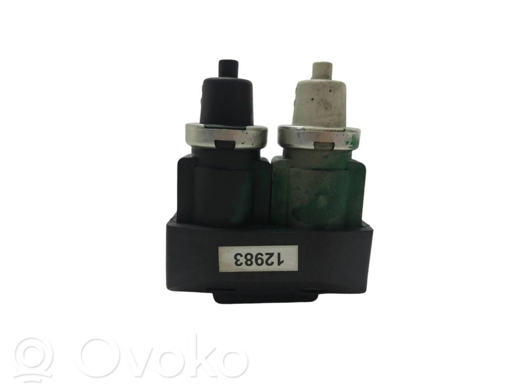 Electroválvula del turbo   059906629,PX0425223,059906627A,00T166,72190321
