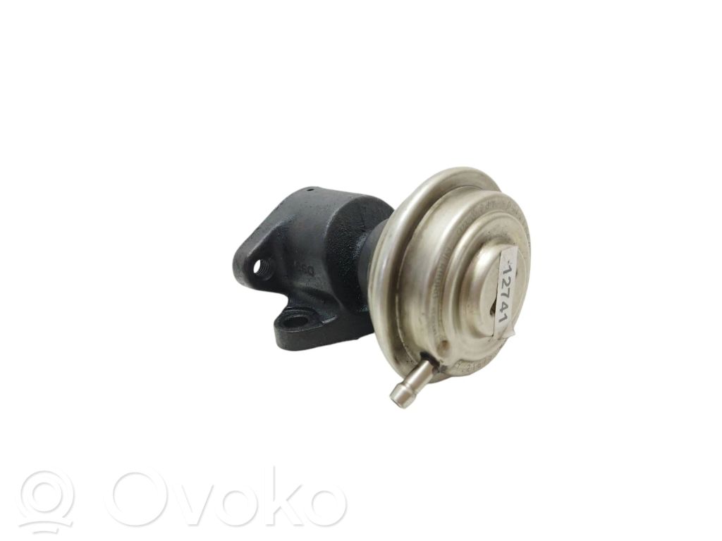 Audi A6 S6 C5 4B Válvula EGR 