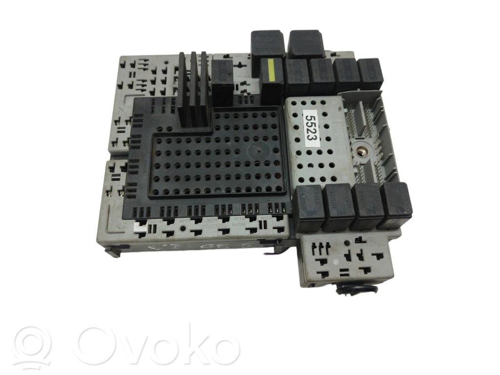 Volvo S80 Fuse module 