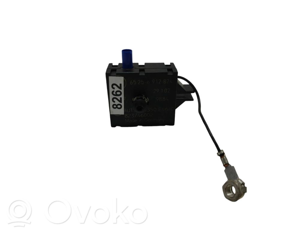 BMW 3 E46 Antenos stiprintuvas 