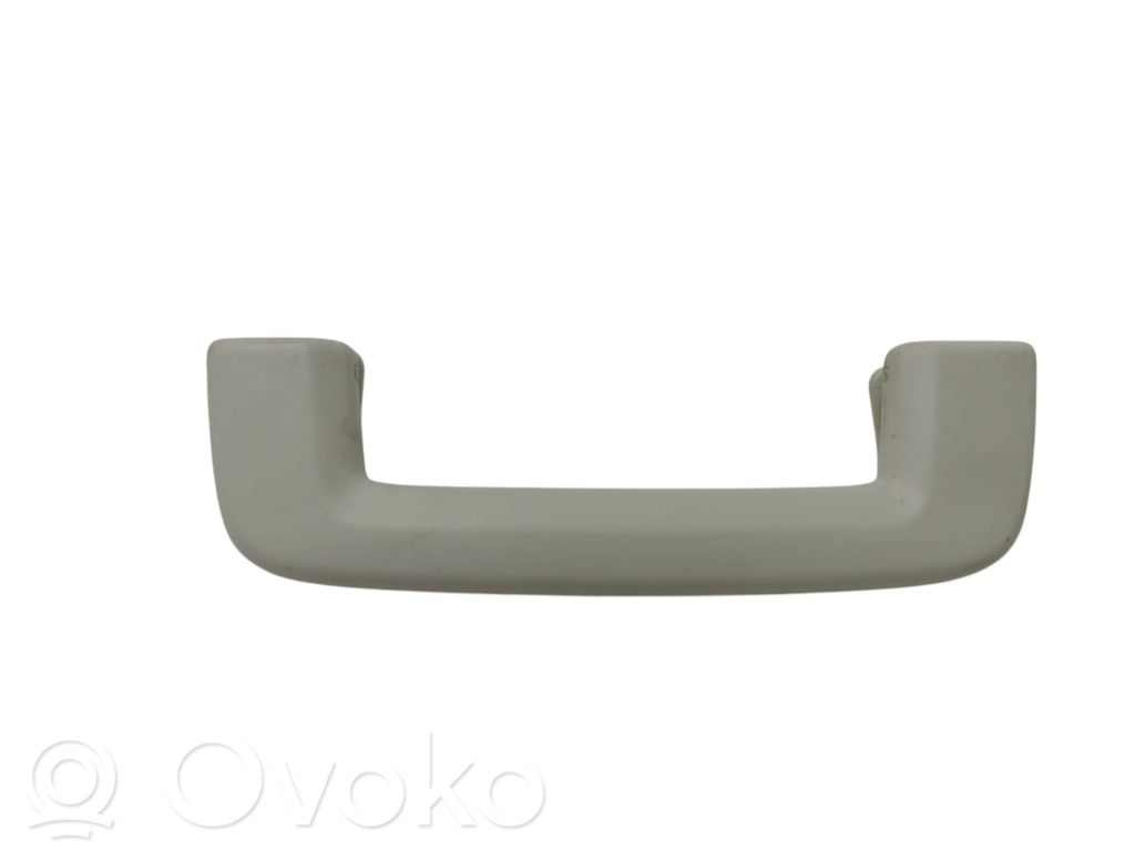 Передняя ручка