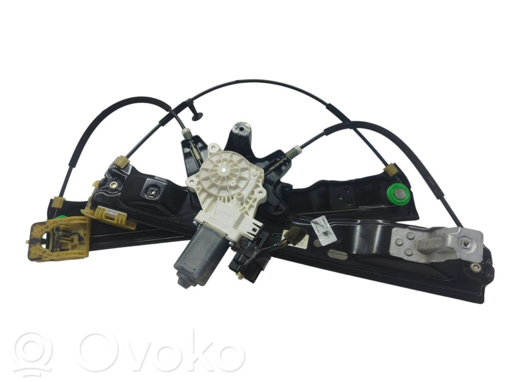 Ford Focus Macara ușă față cu motor 