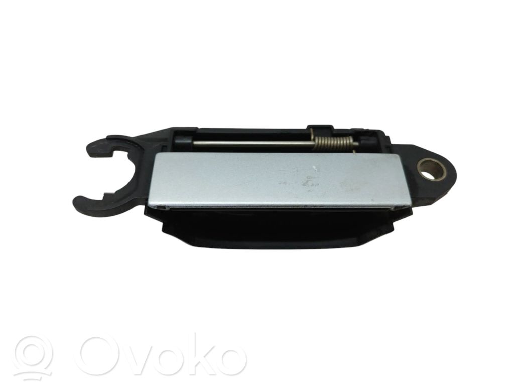 Manecilla externa puerta delantera   8D0837208A,4A0837206
