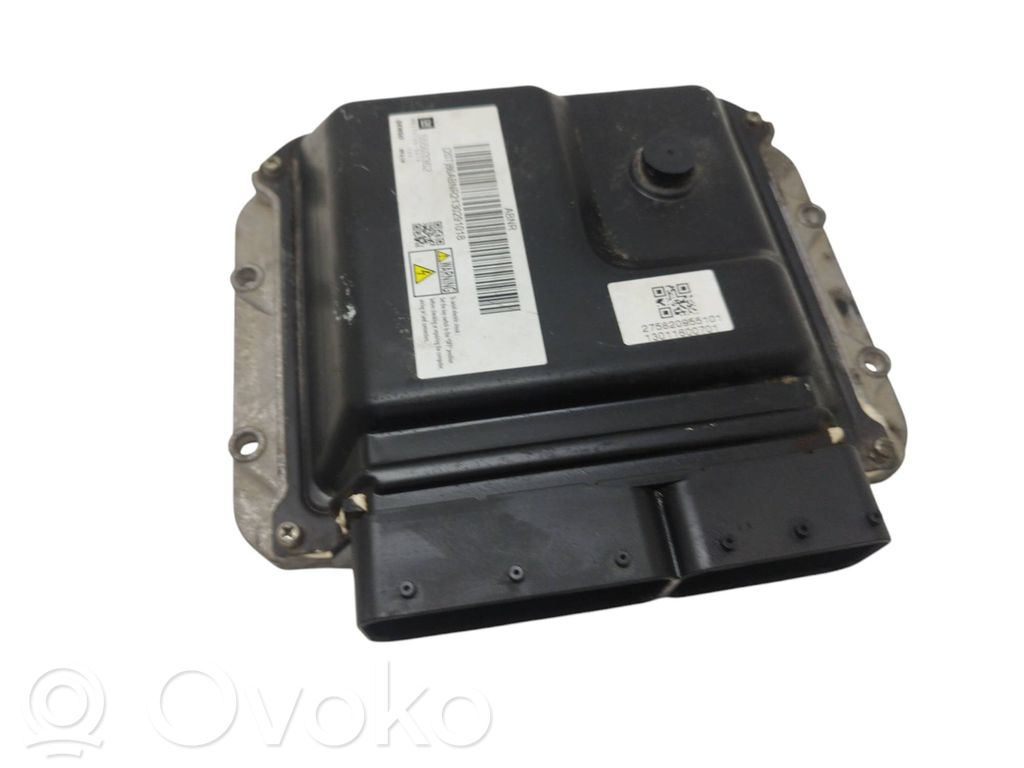 Opel Meriva B Engine control unit/module 