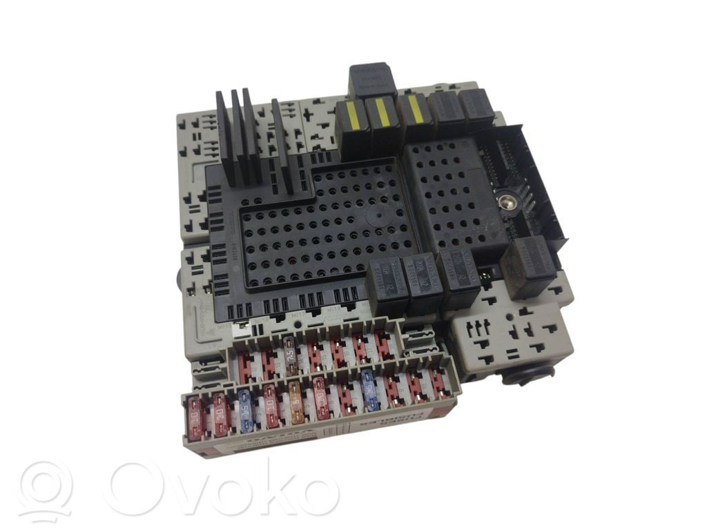 Sulakemoduuli   8645729,8688153,8622520
