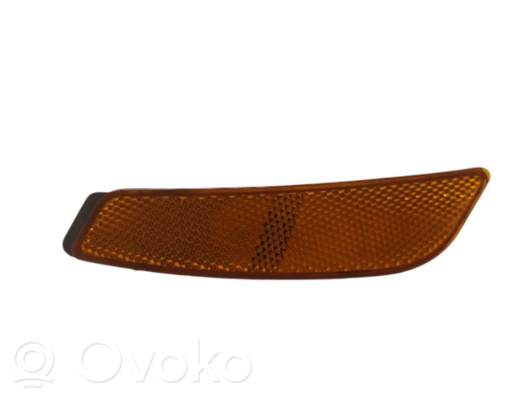 Cadillac CTS Front bumper turn signal 