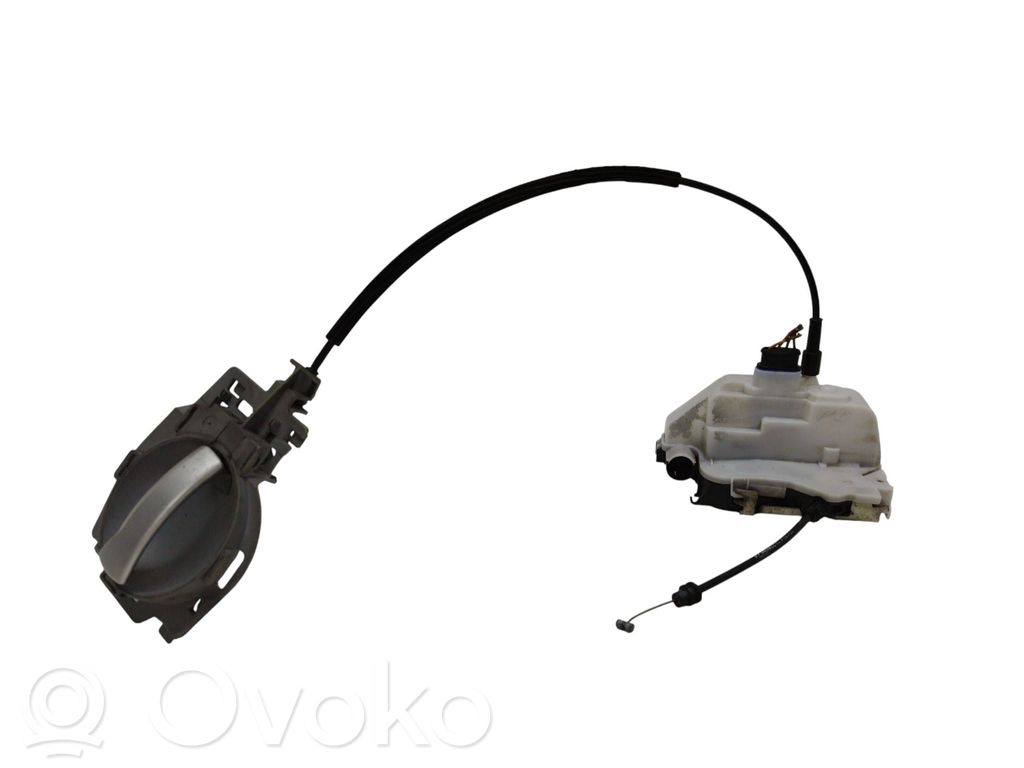 Citroen C3 Priekšpusē slēdzene 
