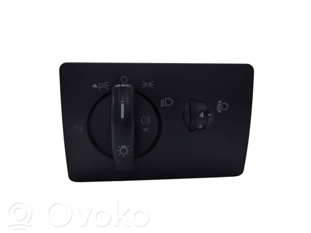 Ford Focus C-MAX Light switch 
