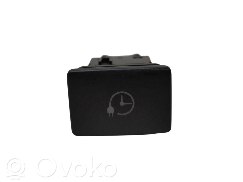 Toyota Prius (XW50) Autres commutateurs / boutons / leviers 