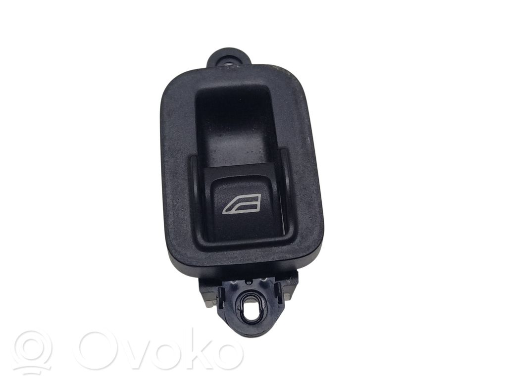 Electric window control switch   30773217,03453405