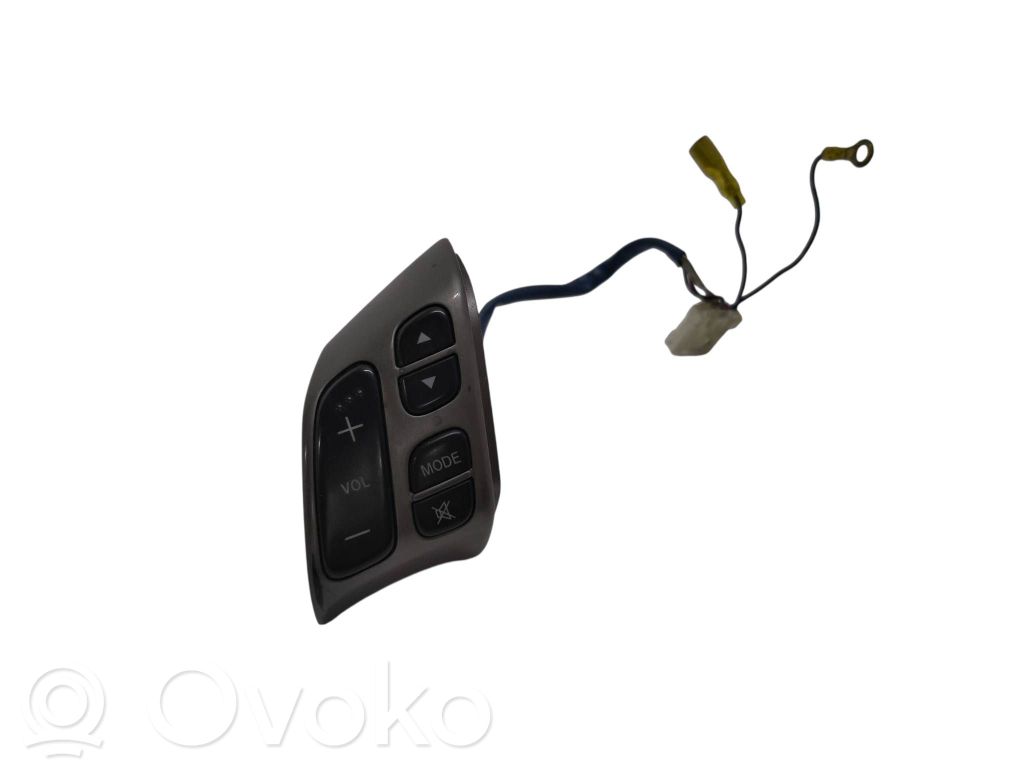 Boutons / interrupteurs volant   153769