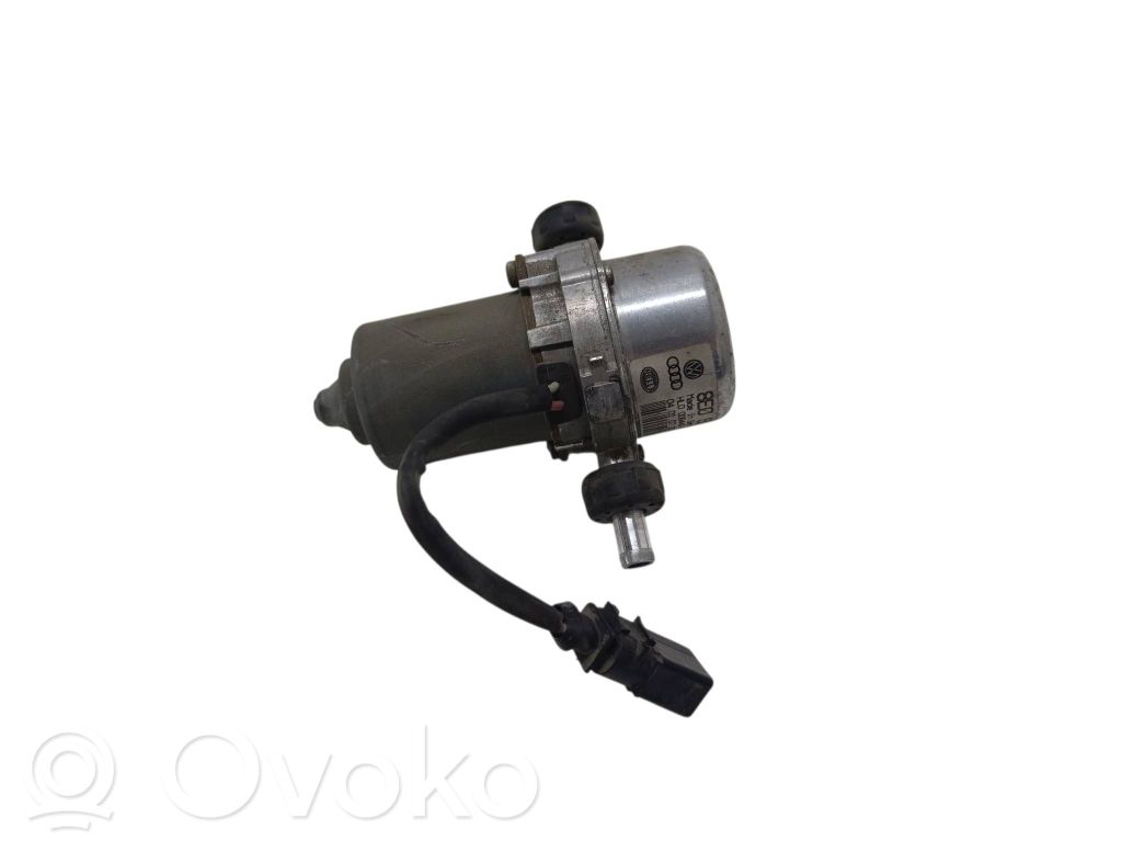 Audi A4 S4 B7 8E 8H Pompa podciśnienia 