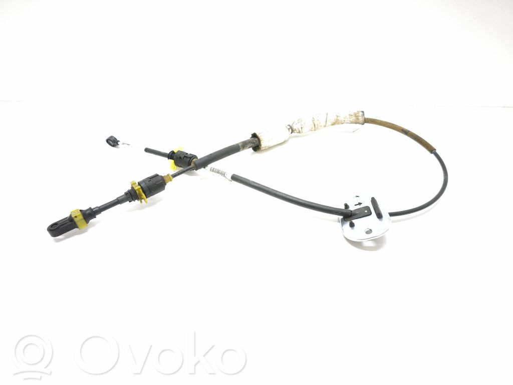 Ford Focus Gear shift cable linkage 