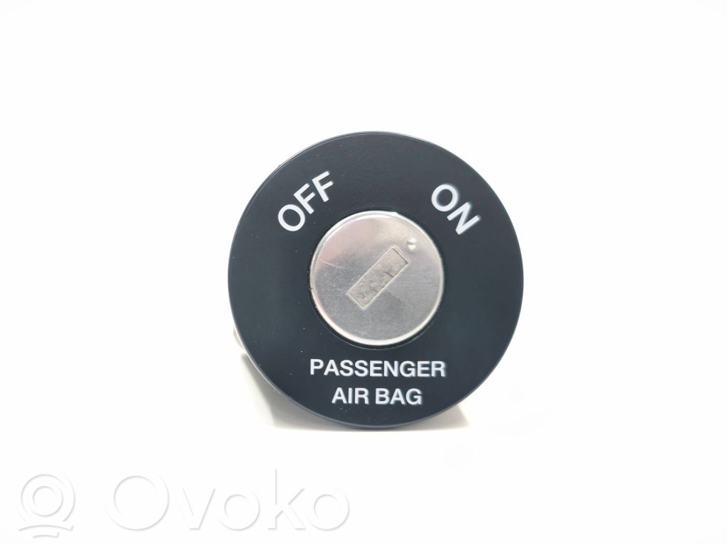 KIA Sorento Comutator pornit/oprit airbag pasager 
