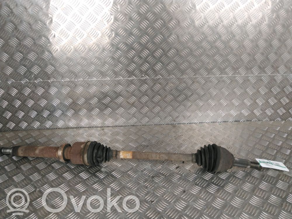 Ford Transit Priekinis pusašis 