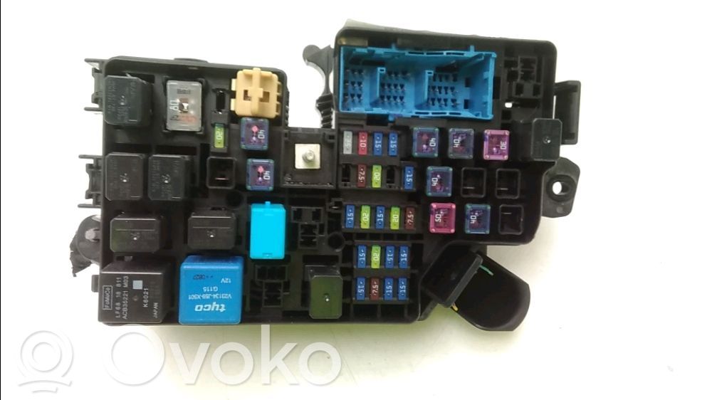 Mazda 3 II Fuse module 