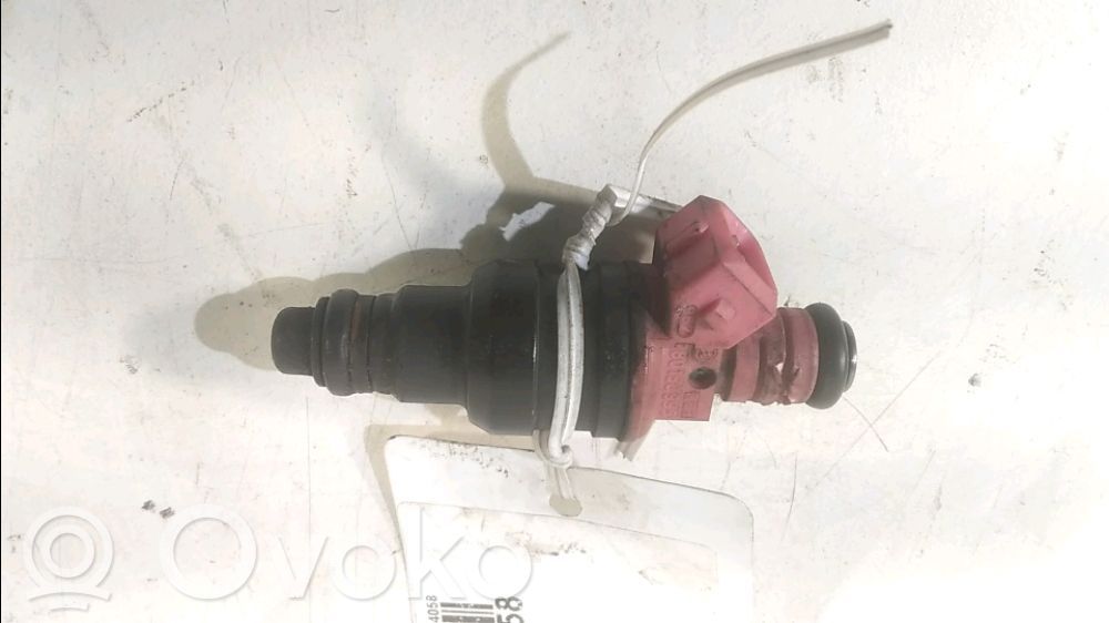 Renault Clio II Wtryskiwacz paliwa