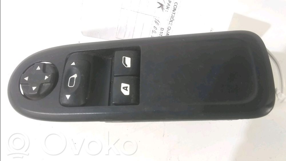 Interruptor del elevalunas eléctrico   98012283XT