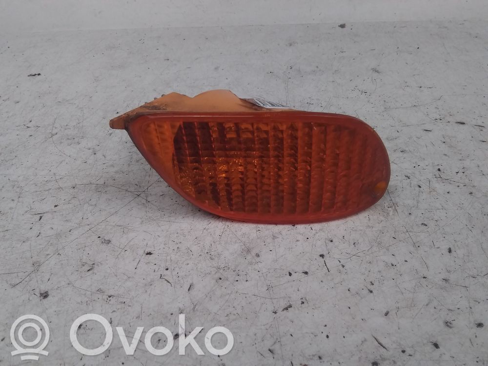 Etusuuntavilkku   1215917