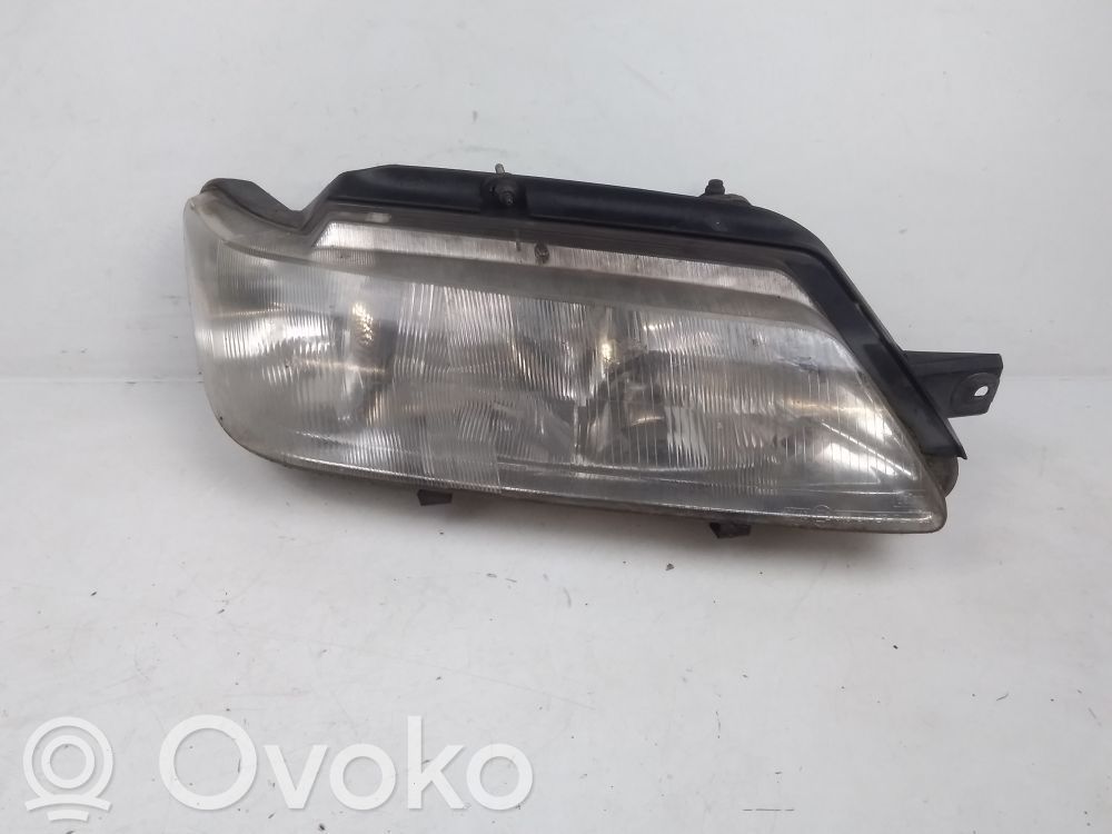 Peugeot 605 Phare frontale