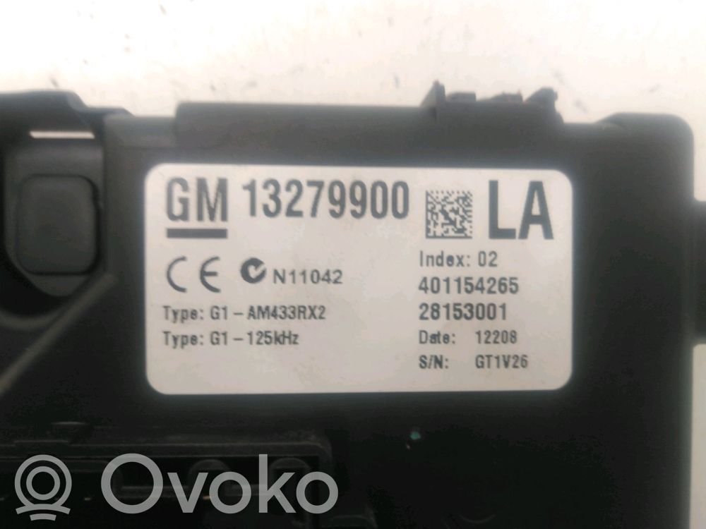 Opel Corsa D Fuse module 