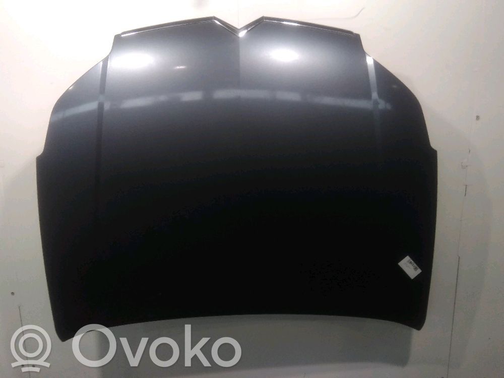 Dzinēja pārsegs (vāks)   7901L4