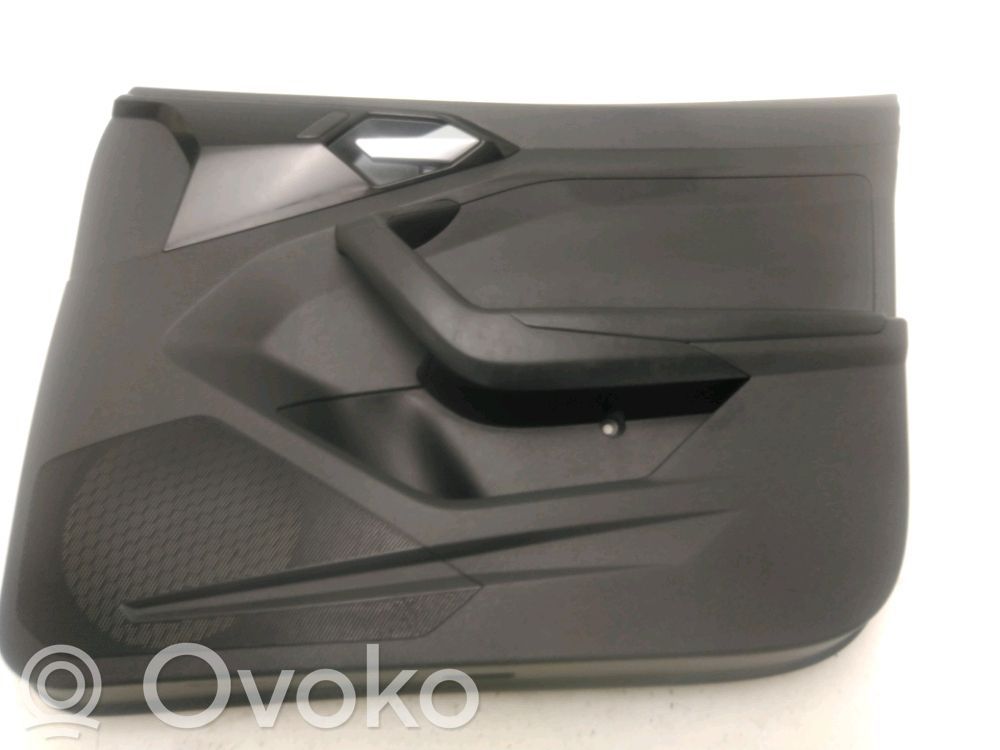Etuoven verhoilu   82B867104C1WK
