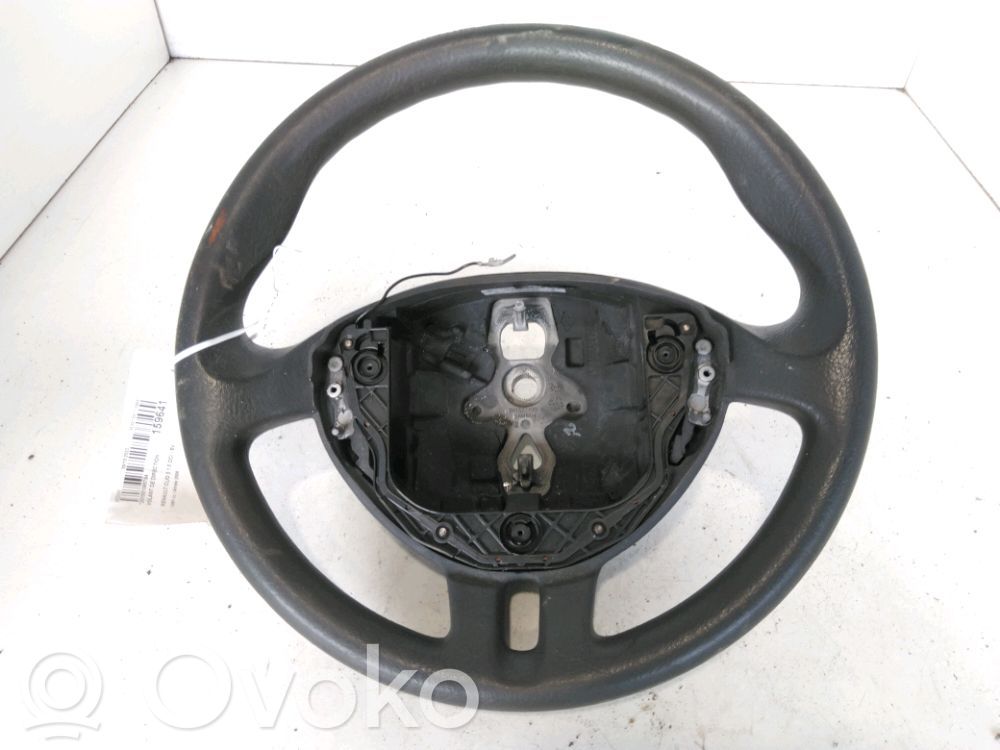 Renault Clio III Ohjauspyörä 